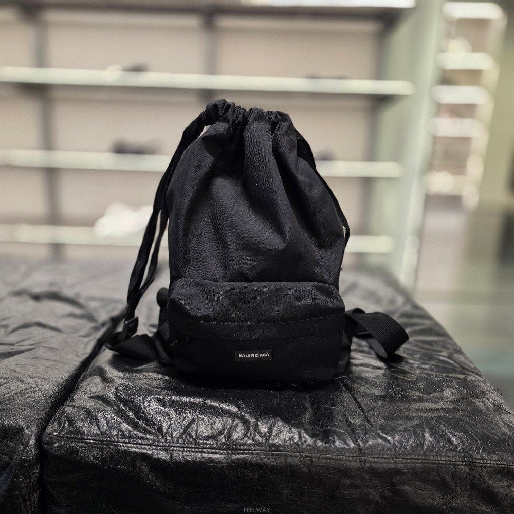 Balenciaga �߷��þư� �ͽ��÷η� ��ο콺Ʈ�� �� 741402 2JMF7�߷��þư� �ͽ��÷η� ��ο콺Ʈ�� �� 741402 2JMF7