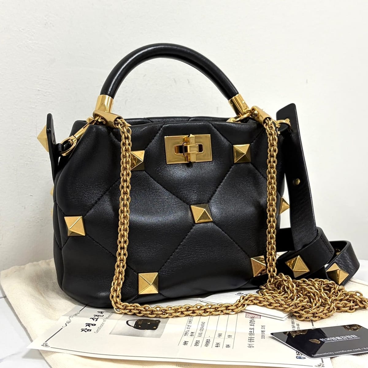 Valentino [�����Ϸ�] �߷�Ƽ�� �θ� ���͵� ��Ʈ�� & ����� ����[�����Ϸ�] �߷�Ƽ�� �θ� ���͵� ��Ʈ�� & ����� ����