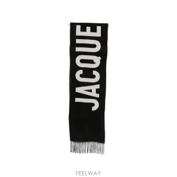 Jacquemus �׶�����Ÿ �ؿ� ��ũ���� ���� LOGO WOOL SCARF ACU00435DAOT4001990�׶�����Ÿ �ؿ� ��ũ���� ���� LOGO WOOL SCARF ACU00435