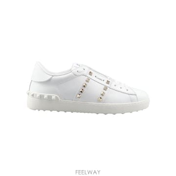 26FW 발렌티노 락스터드 스니커즈 S0931BHS0BO TP580771418