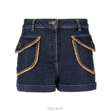 26 FW 모스키노 물결 트리밍 데님 쇼츠 J03305523 TP459089023