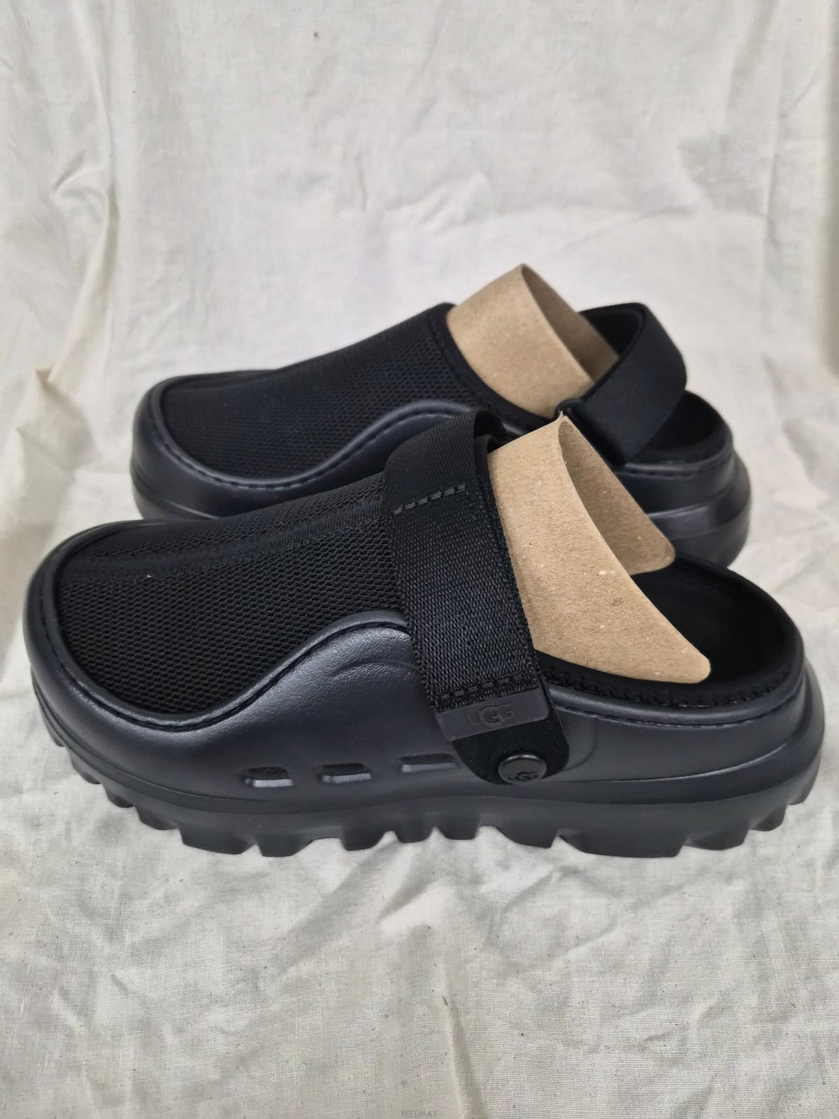 UGG UGG ��� ��ũ��� ���� ���� ������ 1166912-BLKUGG ��� ��ũ��� ���� ���� ������ 1166912-BLK