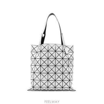 Issey Miyake 26FW �ٿ��ٿ� ��Ʈ�� BB68AG527 07 GREY BLACK26FW �ٿ��ٿ� ��Ʈ�� BB68AG527 07 GREY BLACK