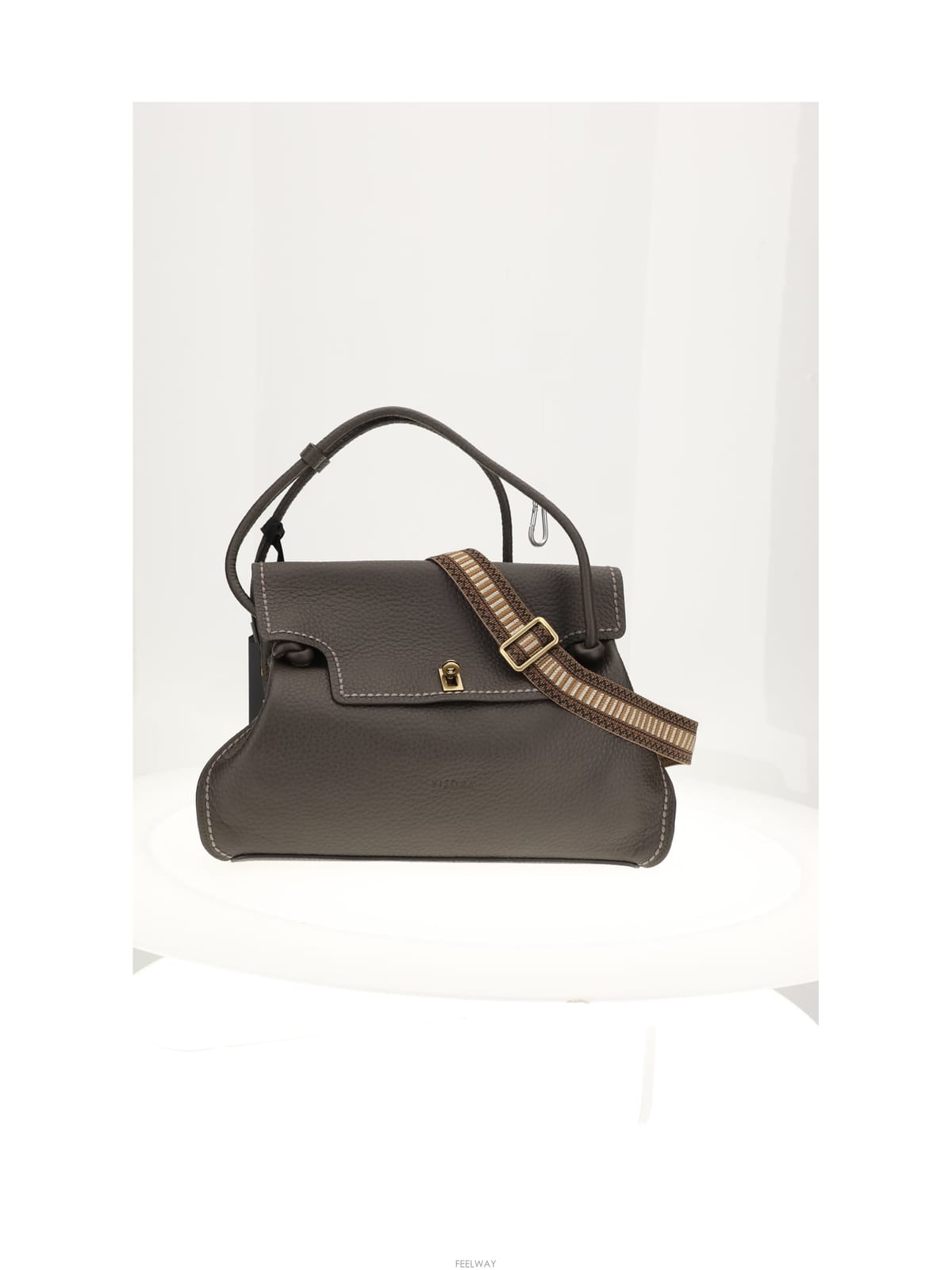 | Other Brand | [B1] VISONA 26703 ����� ũ�ν��� �ڵ�� ���� 26703TMORO[B1] VISONA 26703 ����� ũ�ν��� �ڵ�� ���� 26703TMO