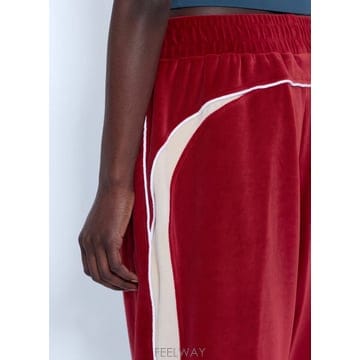 26 F/W 라코스테 런웨이 루즈 핏 벨루어 조거팬츠 AG791-OP B0112332547