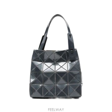 26FW 바오바오 토트백 BB68AG611 19 BLACK