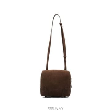 Armani 26FW �������� �Ƹ����� ����� EM007761 AF31941U6137 BROWN26FW �������� �Ƹ����� ����� EM007761 AF31941U6137 BR