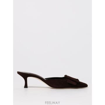 26SS 마놀로블라닉 뮬 Maysale 마놀로블라닉 in 스웨이드 con 버클 decorativa 9XX02
