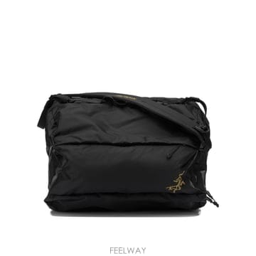 ARCTERYX [V90]��ũ�׸��� X000010352INDEX 4024K BLACK ���� ��Ʈ�� ���۹� Index 40 S[V90]��ũ�׸��� X000010352INDEX 4024K BLACK ���� ��Ʈ
