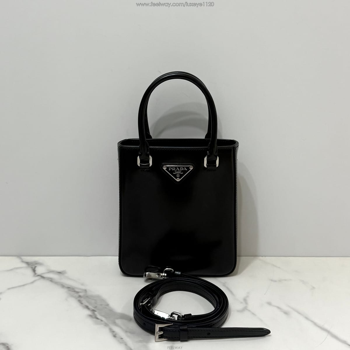 PRADA ����� �귯�õ� �̴� ��Ʈ�� ũ�ν��� ���� 1BA331����� �귯�õ� �̴� ��Ʈ�� ũ�ν��� ���� 1BA331
