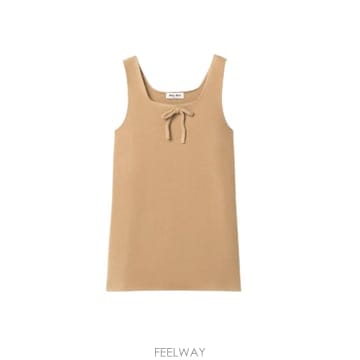 Miu Miu �δ��� MIU MIU �̿�̿� ������ �̴� �巹���δ��� MIU MIU �̿�̿� ������ �̴� �巹��