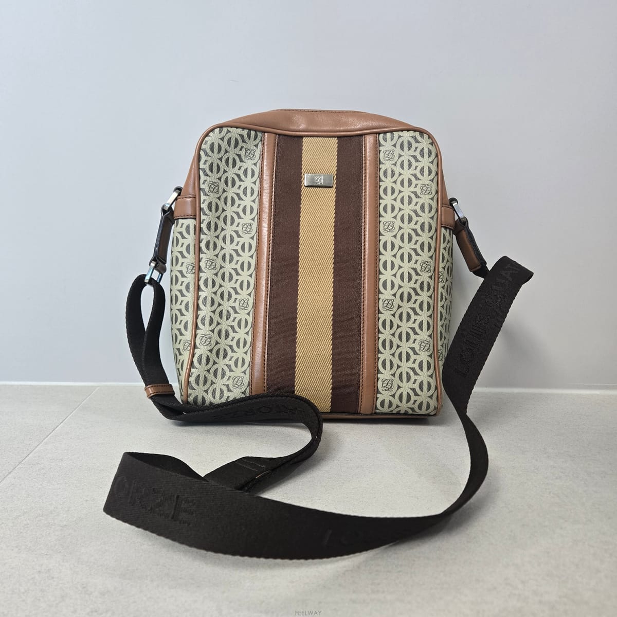| Other Brand | ���̱���� ũ�ν��� �޽����� ���� ���Ϸ��̱���� ũ�ν��� �޽����� ���� ����