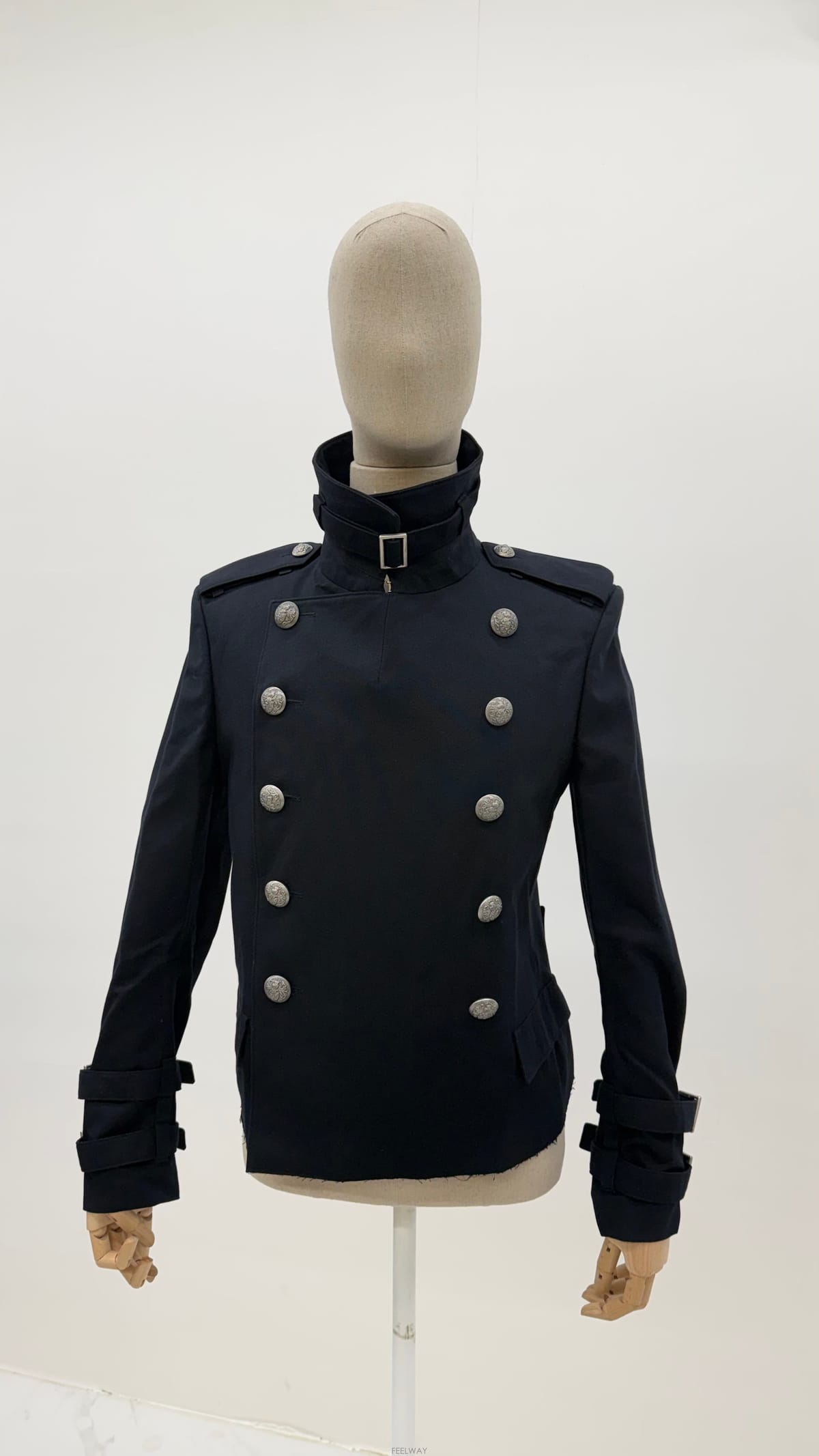Balmain �߸� ũ��Ʈ �и��͸� ���Ϲ߸� ũ��Ʈ �и��͸� ����