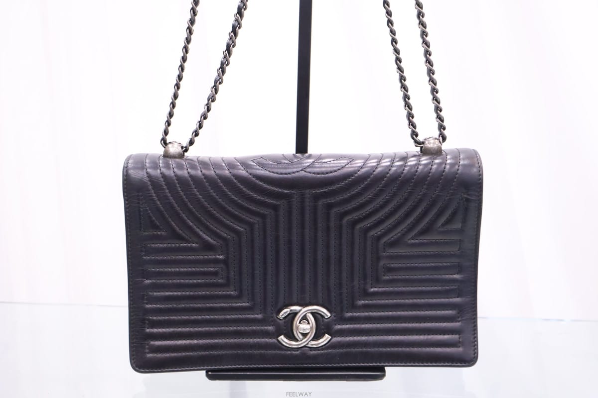 CHANEL ���� �ڸ��� ���� �۷������ ī����Ų ü�� �������� �ڸ��� ���� �۷������ ī����Ų ü�� �����