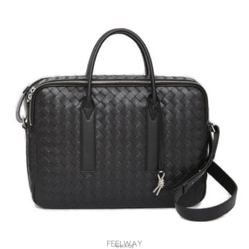 Bottega Veneta 26 FW ���װ� ����Ÿ ��Ʈ��ġ���� ���� ���ù� 8803 766361V2HL126 FW ���װ� ����Ÿ ��Ʈ��ġ���� ���� ���ù� 8803 7663