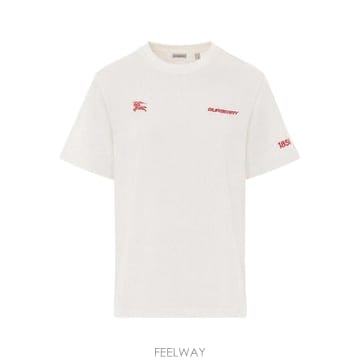 26FW 버버리 Ryan 로고 T 셔츠 8132692 TP581730779