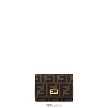 FENDI 26FW Fendi ���� �з� 8M0595B1JYF0VAT TP58172461126FW Fendi ���� �з� 8M0595B1JYF0VAT TP581724611