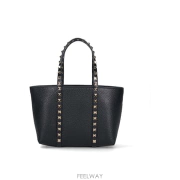 25FW 발렌티노 쇼핑 락스터드 백 in 레더 7W2B0R05VSF0NO TP570434313