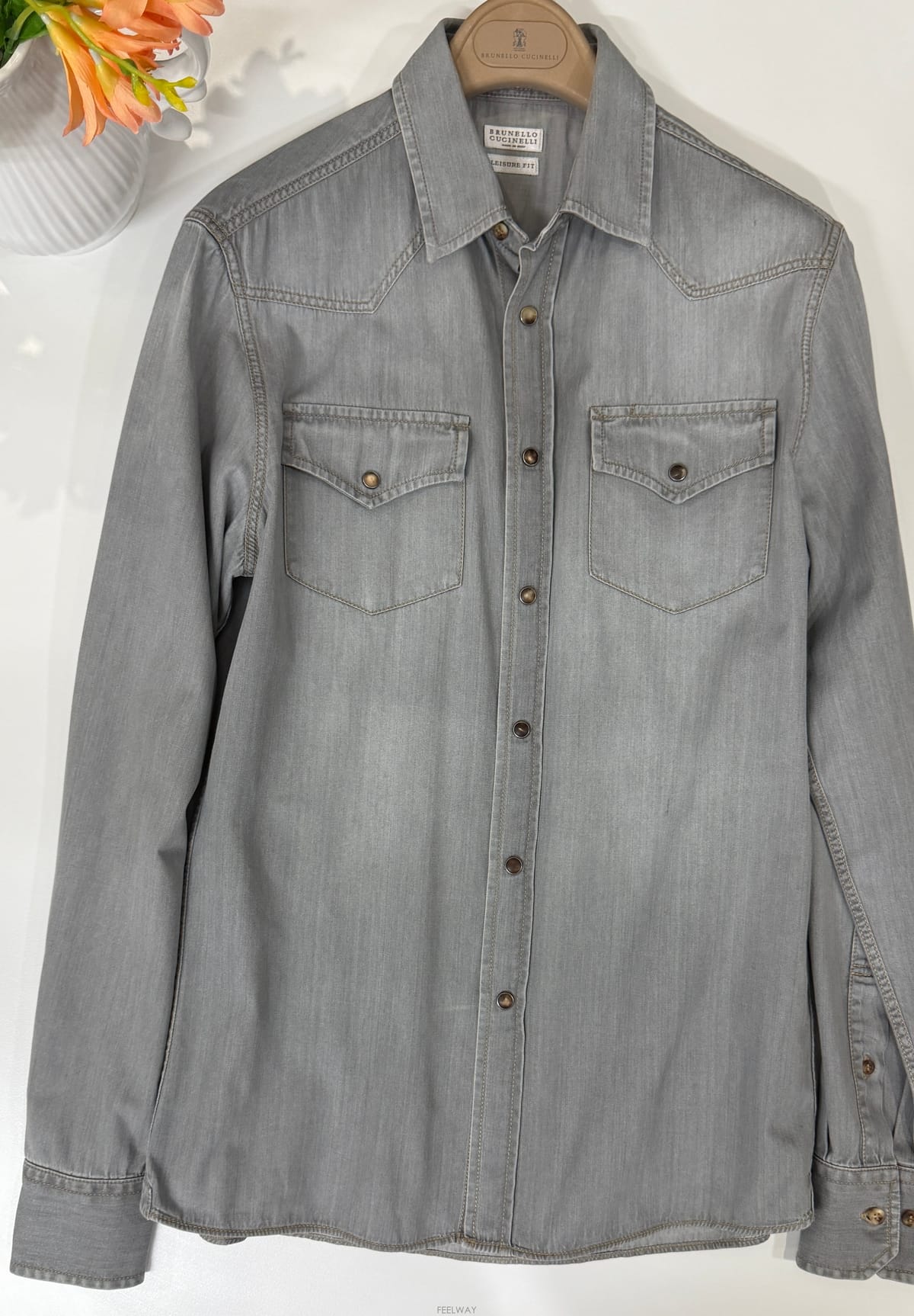 Brunello Cucinelli ���ڷ� ��ġ�ڸ� �׷��� ���� ������ ���� �����ͺ��ڷ� ��ġ�ڸ� �׷��� ���� ������ ���� ������