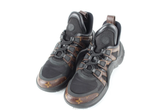 Louis Vuitton [û�� ���Ÿ�����]�ڴ��Ϲ�ۡ� ���̺��� LV ��ġ����Ʈ ����Ŀ�� ���� 38(250)[û�� ���Ÿ�����]���Ϲ�� ���̺��� LV ��ġ����Ʈ ����