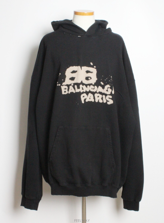 Balenciaga [û�� ���Ÿ�����]�ڴ��Ϲ�ۡ� �߷��þư� �ڵ� ��ο� BB �ĵ� Ƽ���� XL(110~)[û�� ���Ÿ�����]���Ϲ�� �߷��þư� �ڵ� ��ο� BB ��