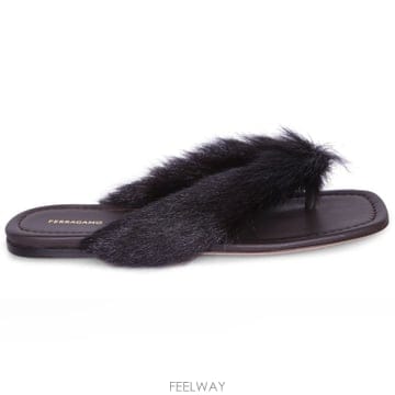 26 FW 페라가모 퍼 디테일 통 샌들 002 01K633787594