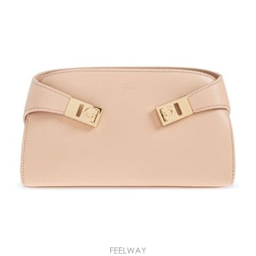 Ferragamo 26 FW ��󰡸� ��� ũ�ν��ٵ� �� ��ũ 218964HUGCBEW79660726 FW ��󰡸� ��� ũ�ν��ٵ� �� ��ũ 218964HUGCBEW79