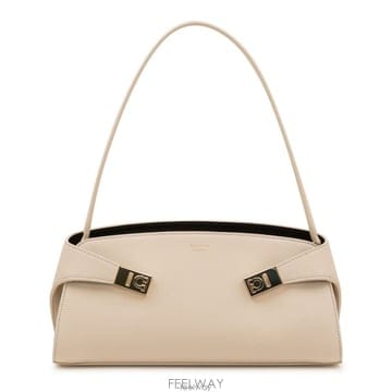 Ferragamo 26 FW ��󰡸� ��� �̽�Ʈ ����Ʈ ����� ȭ��Ʈ 79850226 FW ��󰡸� ��� �̽�Ʈ ����Ʈ ����� ȭ��Ʈ 798502