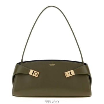 Ferragamo 26 FW ��󰡸� ��� �̽�Ʈ ����Ʈ ����� �׸� 21A71279528326 FW ��󰡸� ��� �̽�Ʈ ����Ʈ ����� �׸� 21A71279
