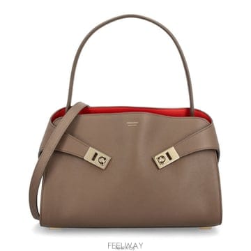 Ferragamo 26 FW ��󰡸� ��� ���۵� ���� ����� 003 219816078059226 FW ��󰡸� ��� ���۵� ���� ����� 003 21981607805