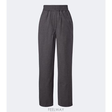 Jacquemus ������� ��ũ���� �ɽ�Ʈ������ ���� �� ��Ʈ����Ʈ ����������� ��ũ���� �ɽ�Ʈ������ ���� �� ��Ʈ����Ʈ ����