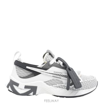 Off White 26FW ����ȭ��Ʈ ����Ŀ�� OF05805101 WHTBLK WHITE26FW ����ȭ��Ʈ ����Ŀ�� OF05805101 WHTBLK WHITE