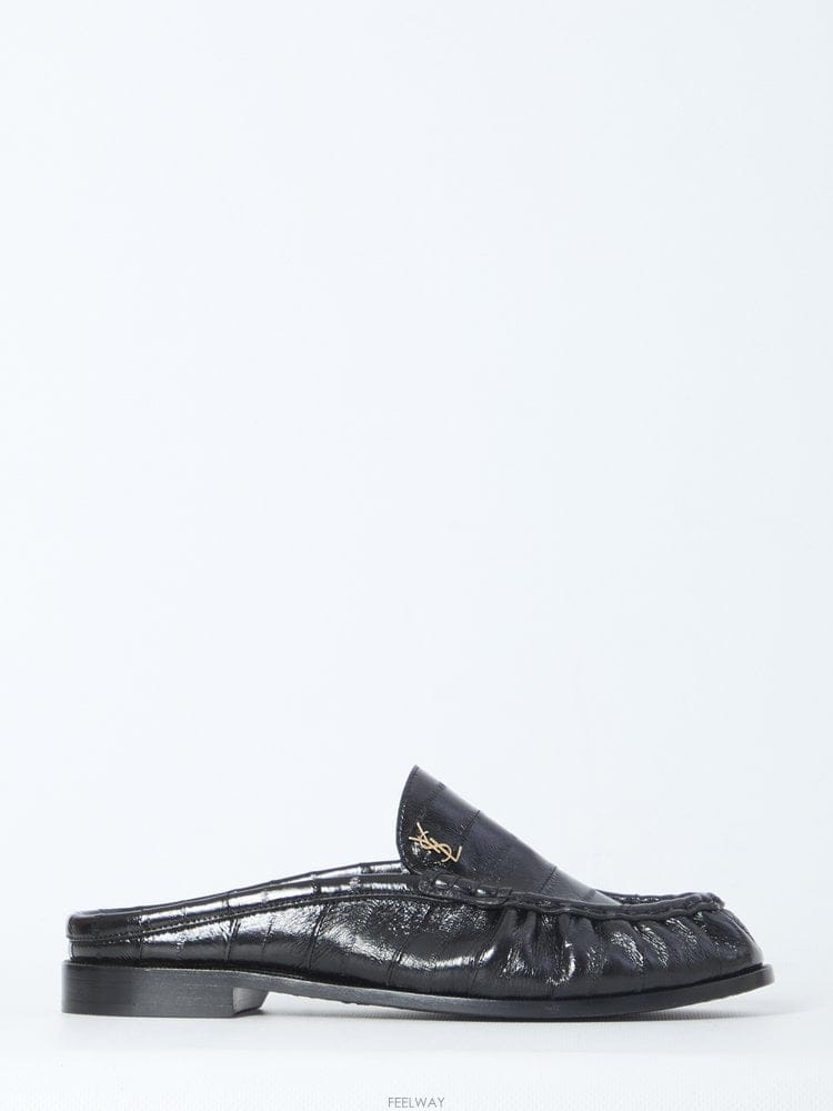 Saint Laurent 26 S/S ���ζ� �� ���� ���� �� EEL ��Ų 8697420WXA B002203329826 S/S ���ζ� �� ���� ���� �� EEL ��Ų 8697420WXA B002