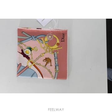 DIOR 26FW ��� ���÷� ��ī�� 65TC090D6188 C413 PINK26FW ��� ���÷� ��ī�� 65TC090D6188 C413 PINK