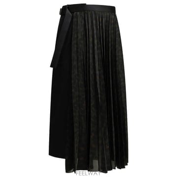 Sacai 26FW ��ī�� ��ĿƮ 26 08781012 Black26FW ��ī�� ��ĿƮ 26 08781012 Black