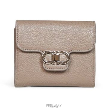 Ferragamo 26 FW ��󰡸� ��ġ�� ��Ŭ ������� ���� 796470 22096126 FW ��󰡸� ��ġ�� ��Ŭ ������� ���� 796470 220961