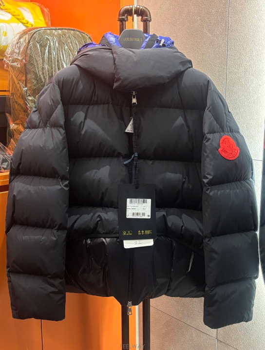 Moncler [û�� ���Ÿ�����]�ڴ��Ϲ�ۡ� ��Ŭ���� ���Ͼ ACHILL �е� ���� 2(100)[û�� ���Ÿ�����]���Ϲ�� ��Ŭ���� ���Ͼ ACHILL ��