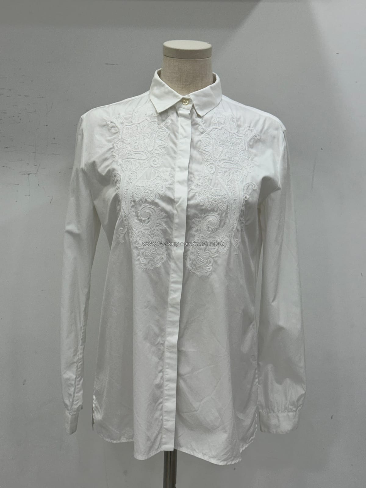 ETRO ��Ʈ�� ���� ȭ��Ʈ �ڼ� ���濡Ʈ�� ���� ȭ��Ʈ �ڼ� ����