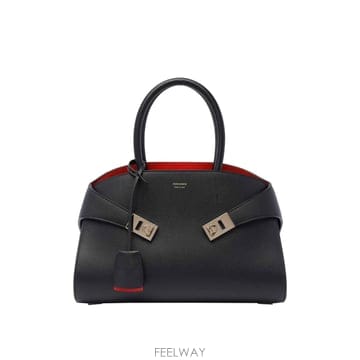 Ferragamo 26SS ��󰡸� �̵�� ���� Hug �ڵ�� 767814215608 TP58185819326SS ��󰡸� �̵�� ���� Hug �ڵ�� 767814215608 TP58