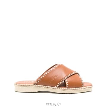 Hogan 26 FW ȣ�� ũ�ν����� ��Ʈ�� ���� ���� HXW6600FH40LE9 TP45913387426 FW ȣ�� ũ�ν����� ��Ʈ�� ���� ���� HXW6600FH40LE9 