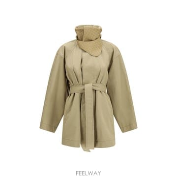 Bottega Veneta �ؿ� ���¸���� AW26 ���װ� ����Ÿ ���� ��ư Ʈ��ġ��Ʈ A004RUV6KO0_2549�ؿ� ���¸���� AW26 ���װ� ����Ÿ ���� ��ư Ʈ��ġ��
