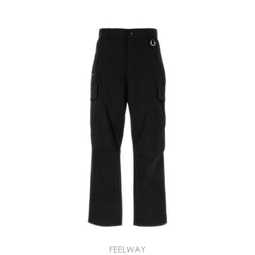 해외 유럽배송 몽클레르 남성 바지 L10912A00034598QH 999