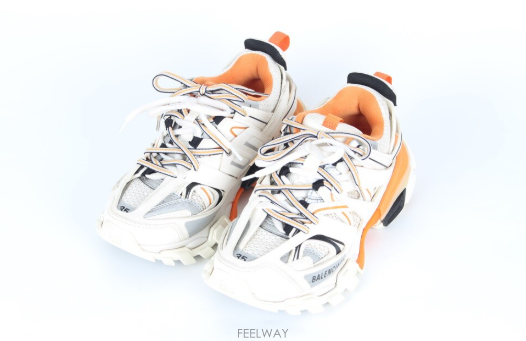 Balenciaga [���Ÿ�����]�ڴ��Ϲ�ۡ� �߷��þư� Ʈ������ ���� 35(220)[���Ÿ�����]���Ϲ�� �߷��þư� Ʈ������ ���� 35(220)