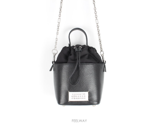 Maison Margiela [���Ÿ�����]�ڴ��Ϲ�ۡڸ��� ���������� �ѹ� ��Ŷ�� ����[���Ÿ�����]���Ϲ�۸��� ���������� �ѹ� ��Ŷ�� ����