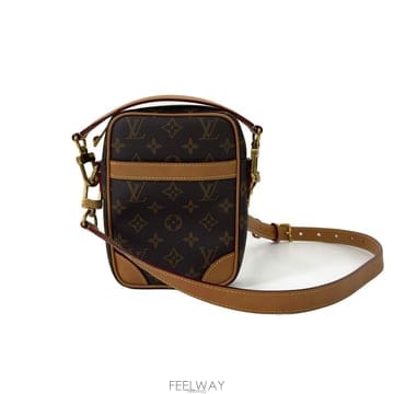 Louis Vuitton ���̺��� �ٴ��� G69 ���׷� ���� �޽����� ũ�ν��� �̴� M14013���̺��� �ٴ��� G69 ���׷� ���� �޽����� ũ�ν��� ��