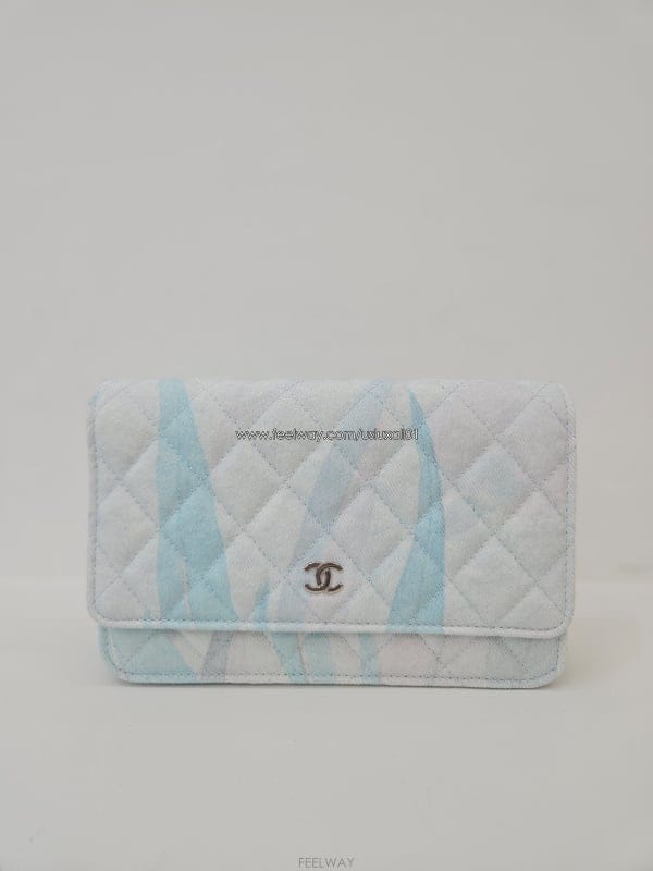 CHANEL [�߰���ǰ ������ �����] ���� ������ ���� WOC ũ�ν��� 29���� �̻�� AP0250[�߰���ǰ ������ �����] ���� ������ ���� WOC ũ�ν���