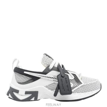 Off White 26FW ����ȭ��Ʈ ����Ŀ�� OF05804101 WHTBLK WHITE26FW ����ȭ��Ʈ ����Ŀ�� OF05804101 WHTBLK WHITE