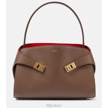 Ferragamo ������� ��󰡸� Hug �̵�� ���� ��� �鱹����� ��󰡸� Hug �̵�� ���� ��� ��