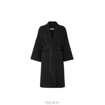 FENDI 26FW ��� ��Ʈ FF6227 B1HEF0QA1 BLACK26FW ��� ��Ʈ FF6227 B1HEF0QA1 BLACK