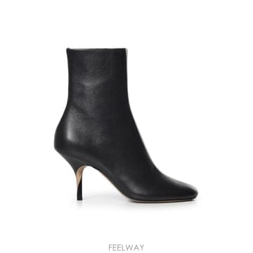 Jacquemus 26FW ��ũ���� ���� FOW00218AC27L26 990 BLACK26FW ��ũ���� ���� FOW00218AC27L26 990 BLACK
